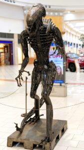 shopping-palace-vystava-monsters-exponat-8