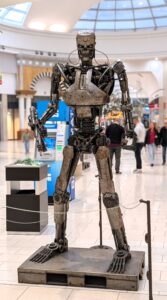 shopping-palace-vystava-monsters-exponat-9